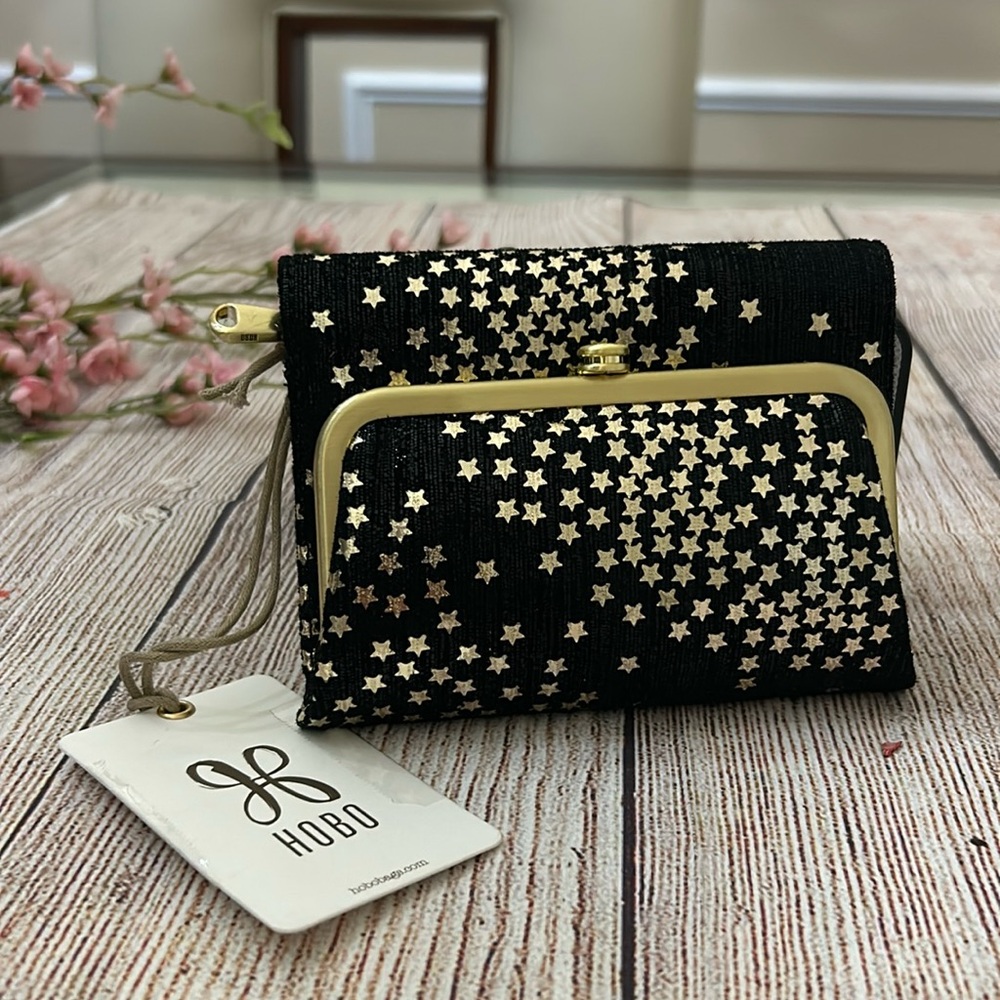 NWT HOBO Robin Compact Wallet